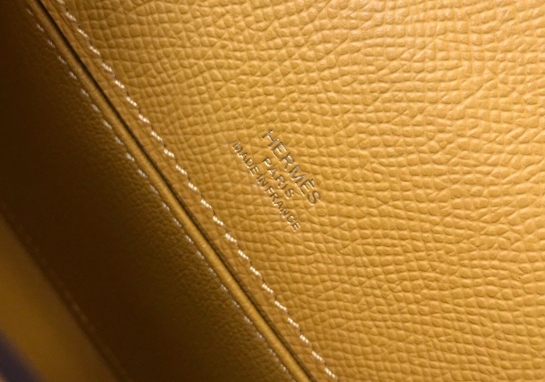 Hermes Kelly Pochette Clutch Bag In Yellow  Epsom Leather